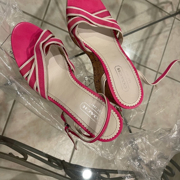 Coach sandals pink lace up - Picture 5 of 5